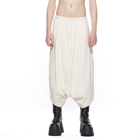 JULIUS 917PAM27 Ivory / Drop Crotch Pants